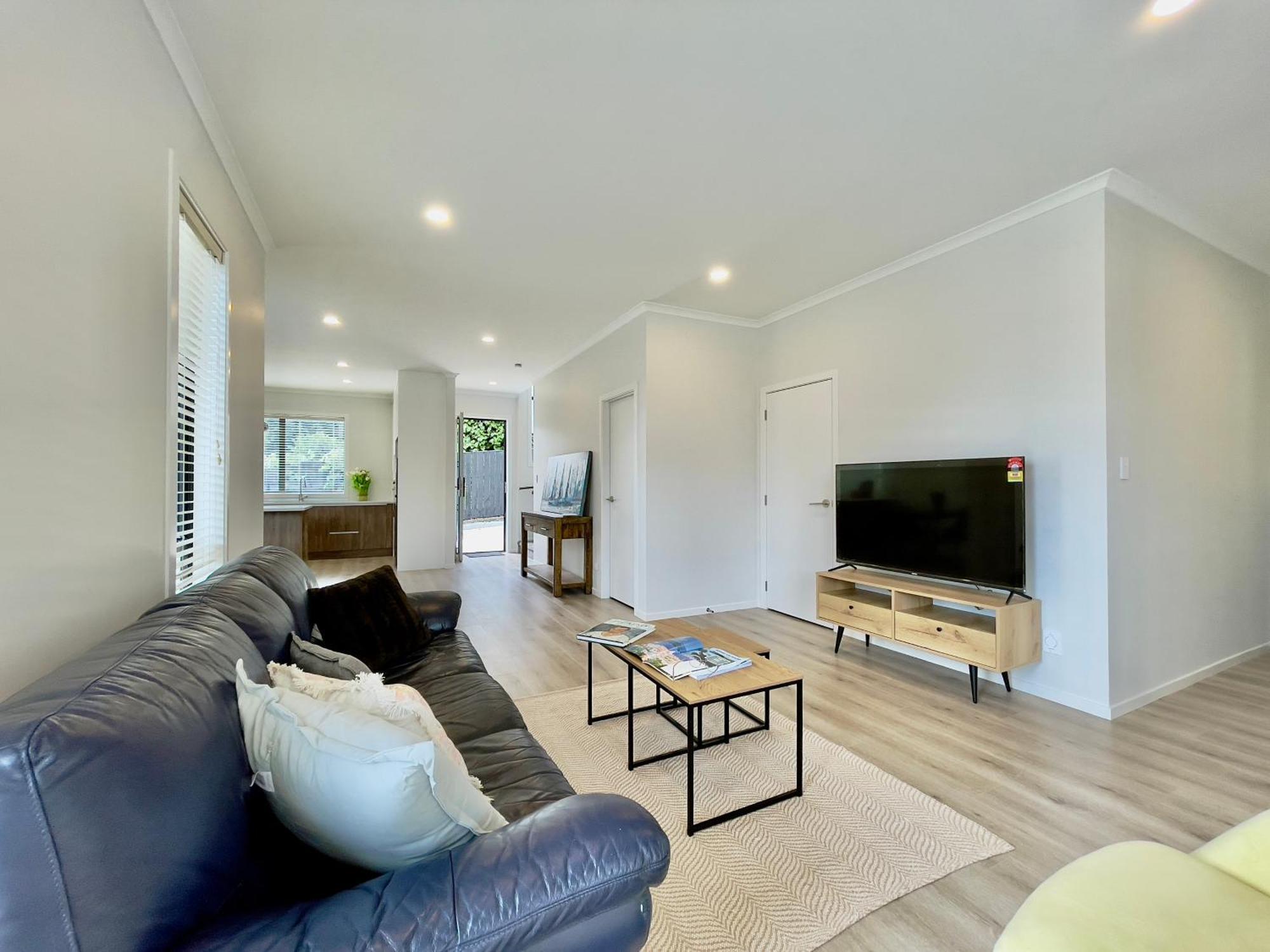 Sky Stars Brand-New Comfortable 3 & 4-Bedroom Houses Auckland Exterior photo